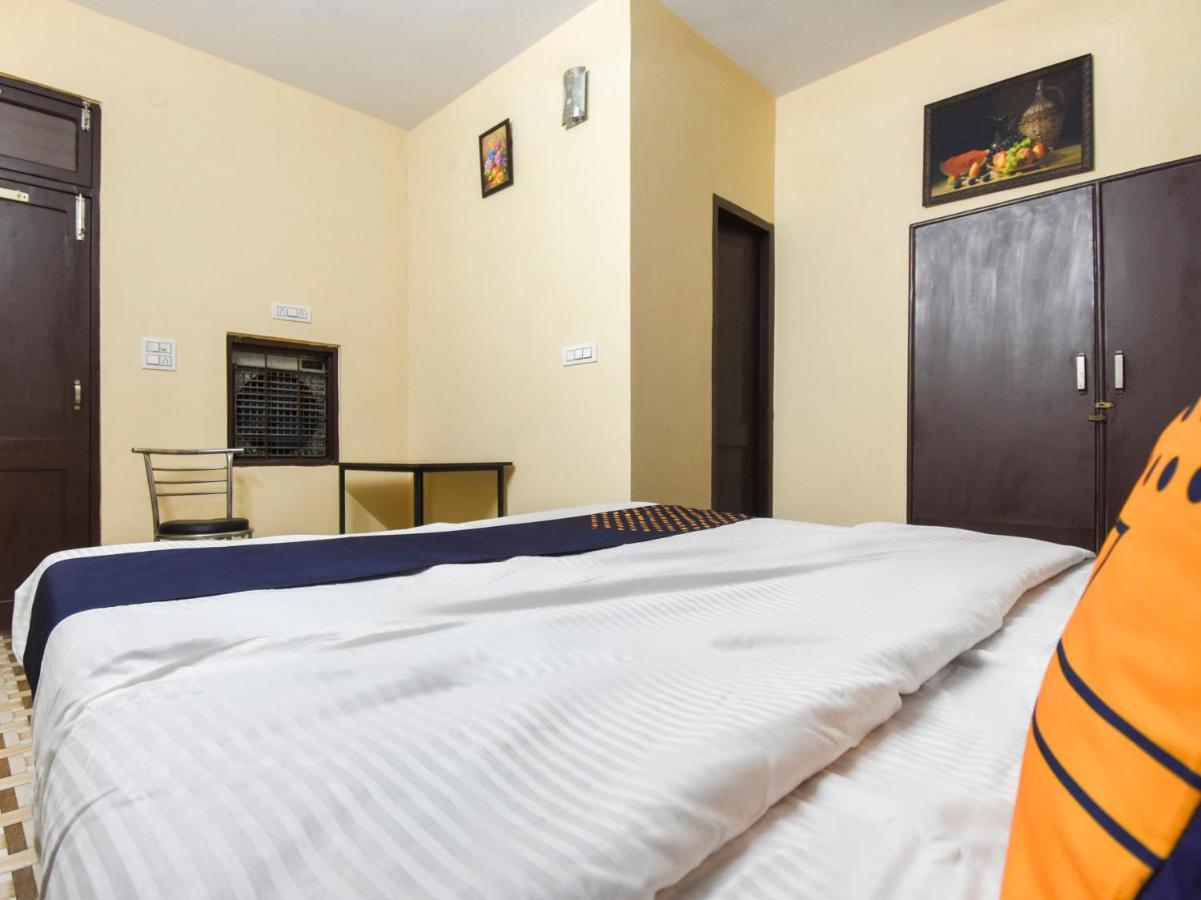 Spot On 70295 Sky Inn Dzsálandhár Kültér fotó