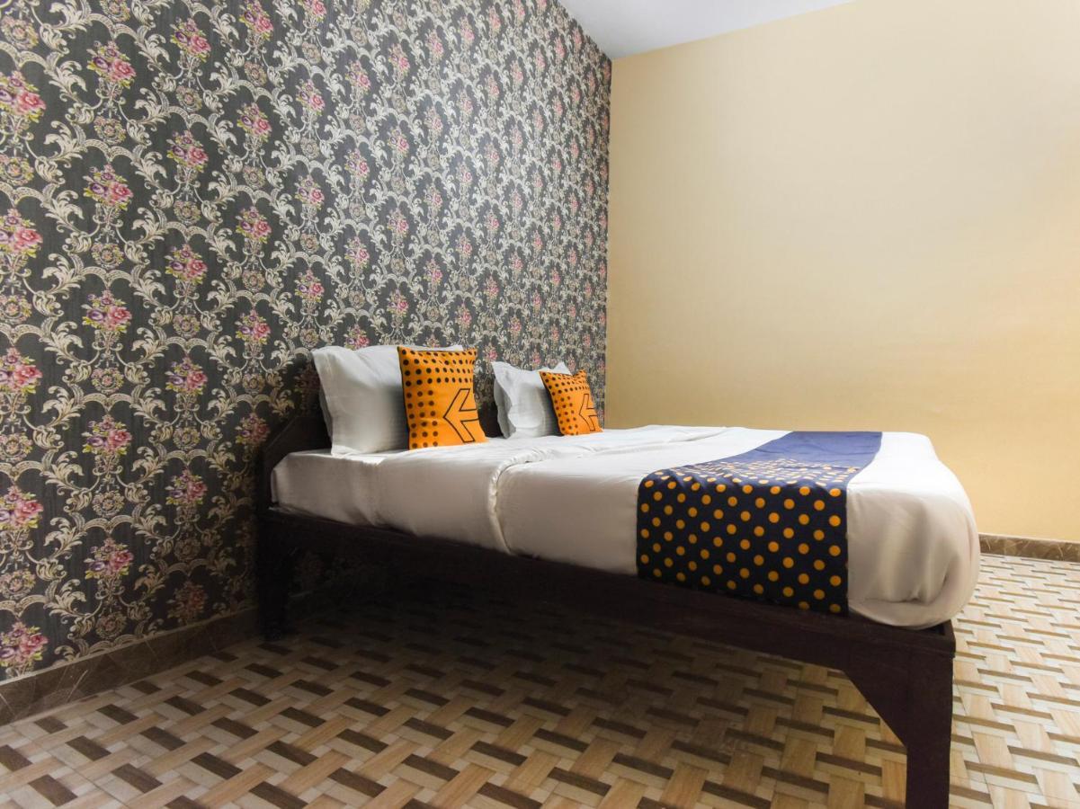 Spot On 70295 Sky Inn Dzsálandhár Kültér fotó
