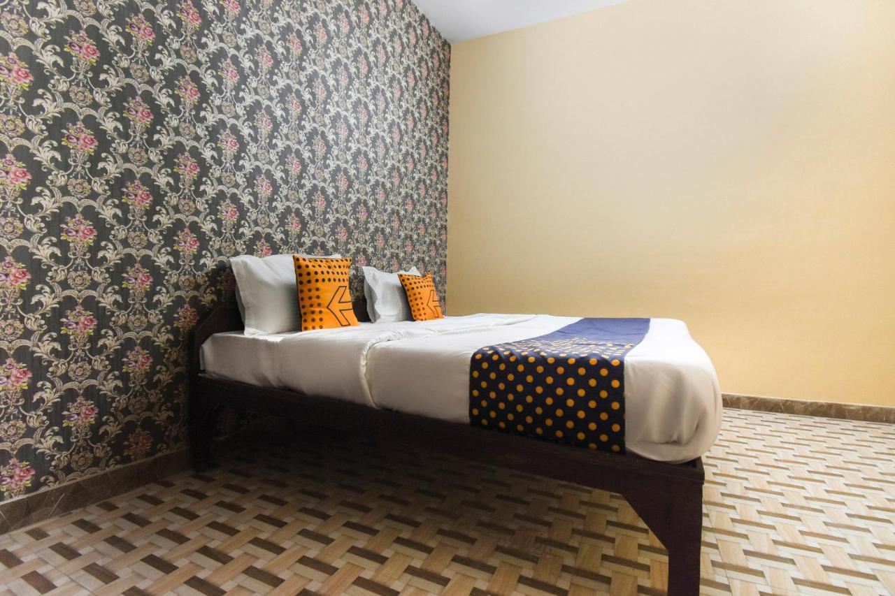 Spot On 70295 Sky Inn Dzsálandhár Kültér fotó